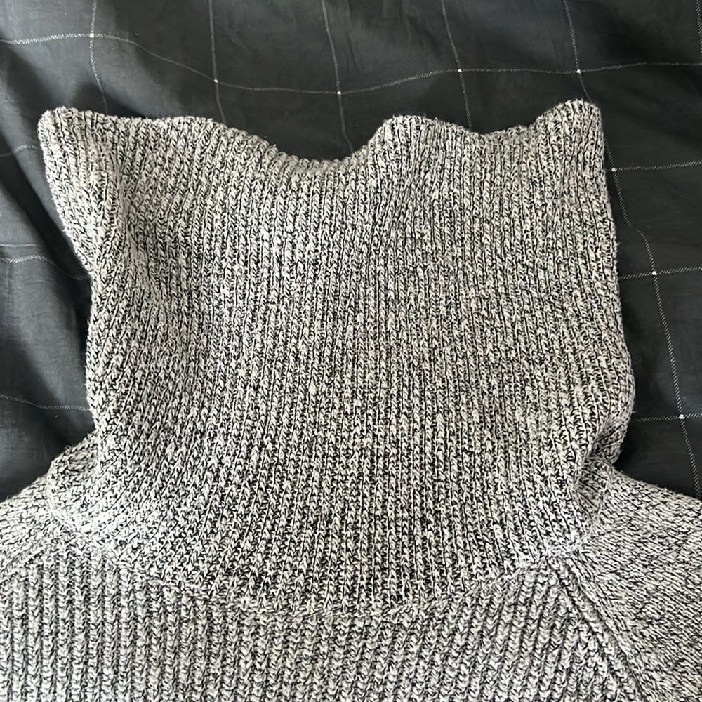 Hilary Radley Marled Gray Cowl Neck Tunic Sweater Size Large - Picture 5 of 7